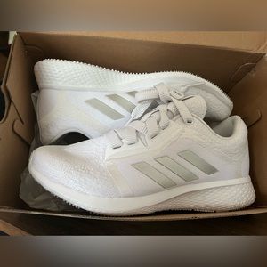 BRAND NEW ADIDAS Edge Lux 4 Sneakers